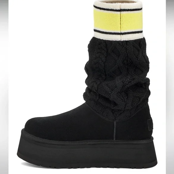 NWOT Ugg Platform Sweater Letter Boots - Size 9 - Picture 1 of 12